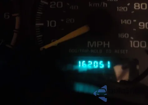 2000 GMC Sonoma Sls z USA, uszkodzony, nr VIN 1GTCS1458YK235703